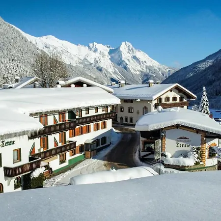 Hotel Tenne Arlberg - Boutique Hotel & Restaurant 3*